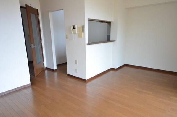 シャトレー武蔵野弐番舘の物件内観写真